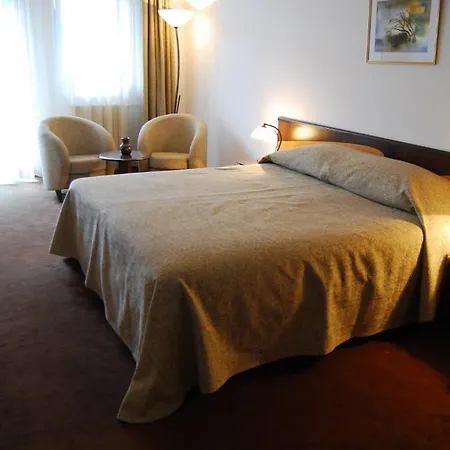Hotel Maria 3*